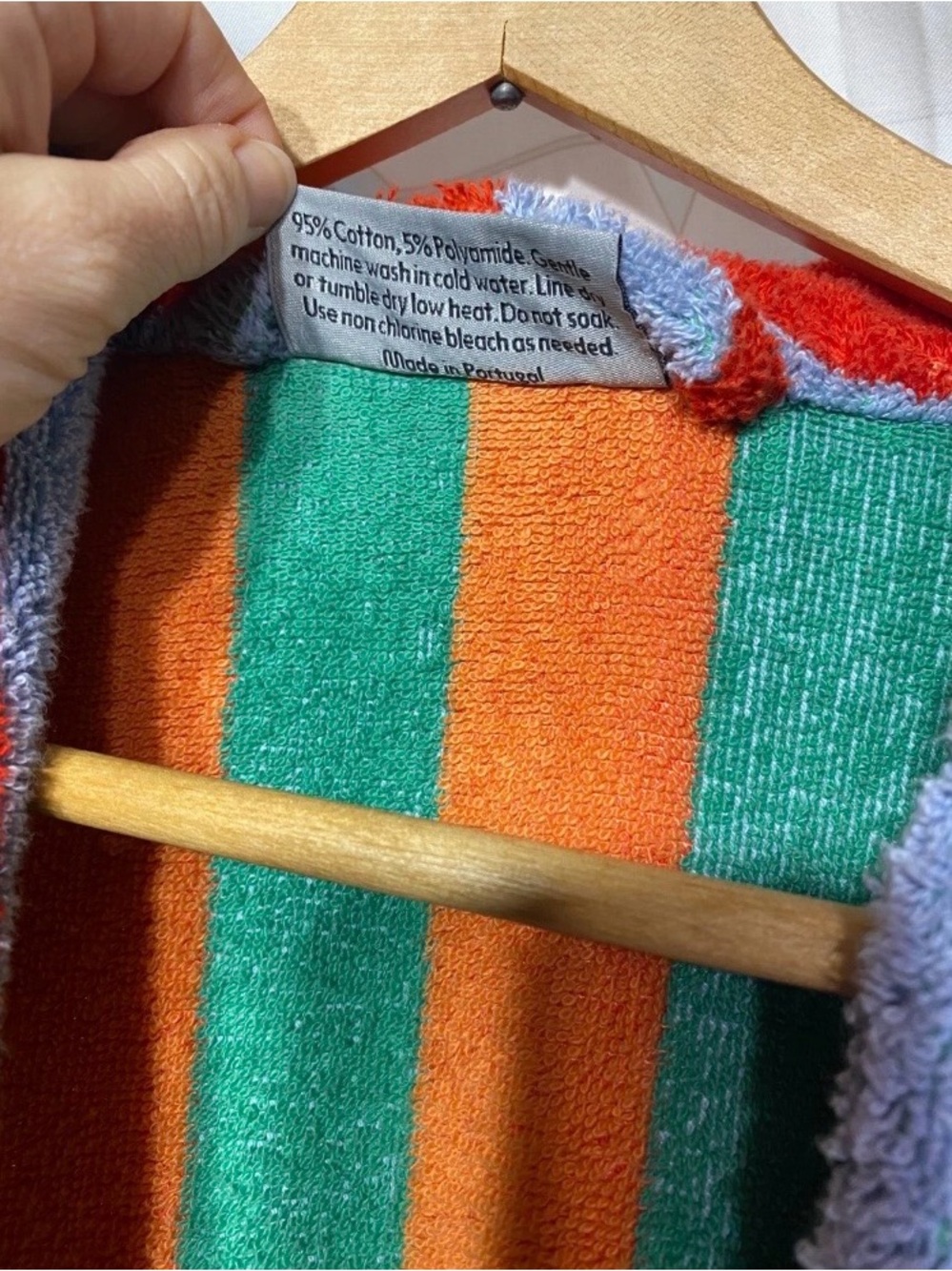 Dusen Dusen Robe - Picture 4 of 7